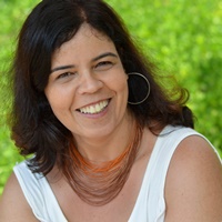 Iana Ferreira